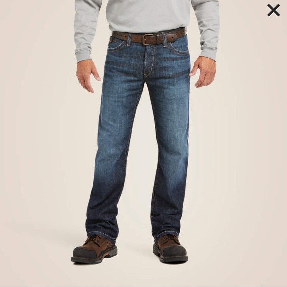 🆕 Ariat Low Rise Boot Cut FR Work Jeans 👖